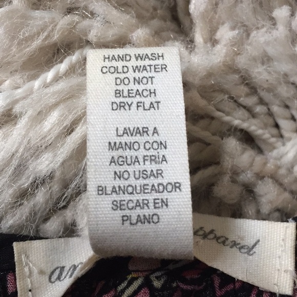 Flowy button up tribal print tank top - Picture 6 of 6